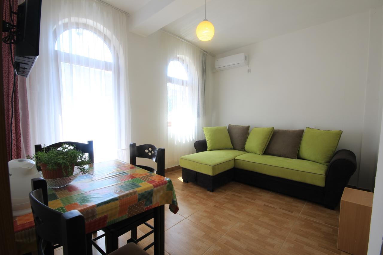 וירפזאר Apartments Olga מראה חיצוני תמונה